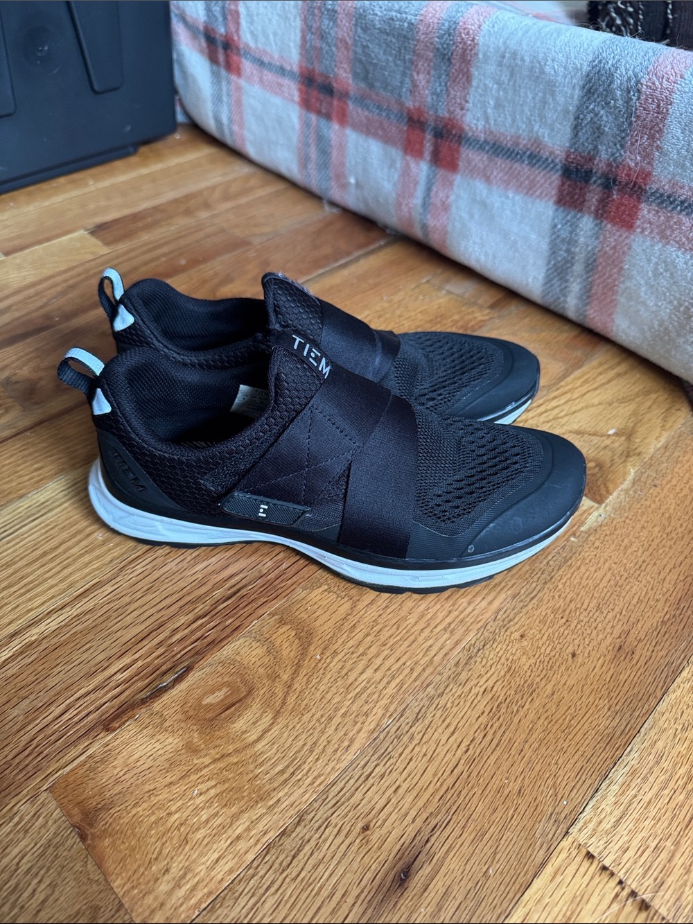 TIEM Black Slip-On Mesh Athletic Sneakers for Women
